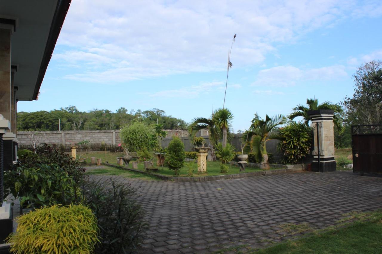 Ady Homestay Uluwatu Exterior foto